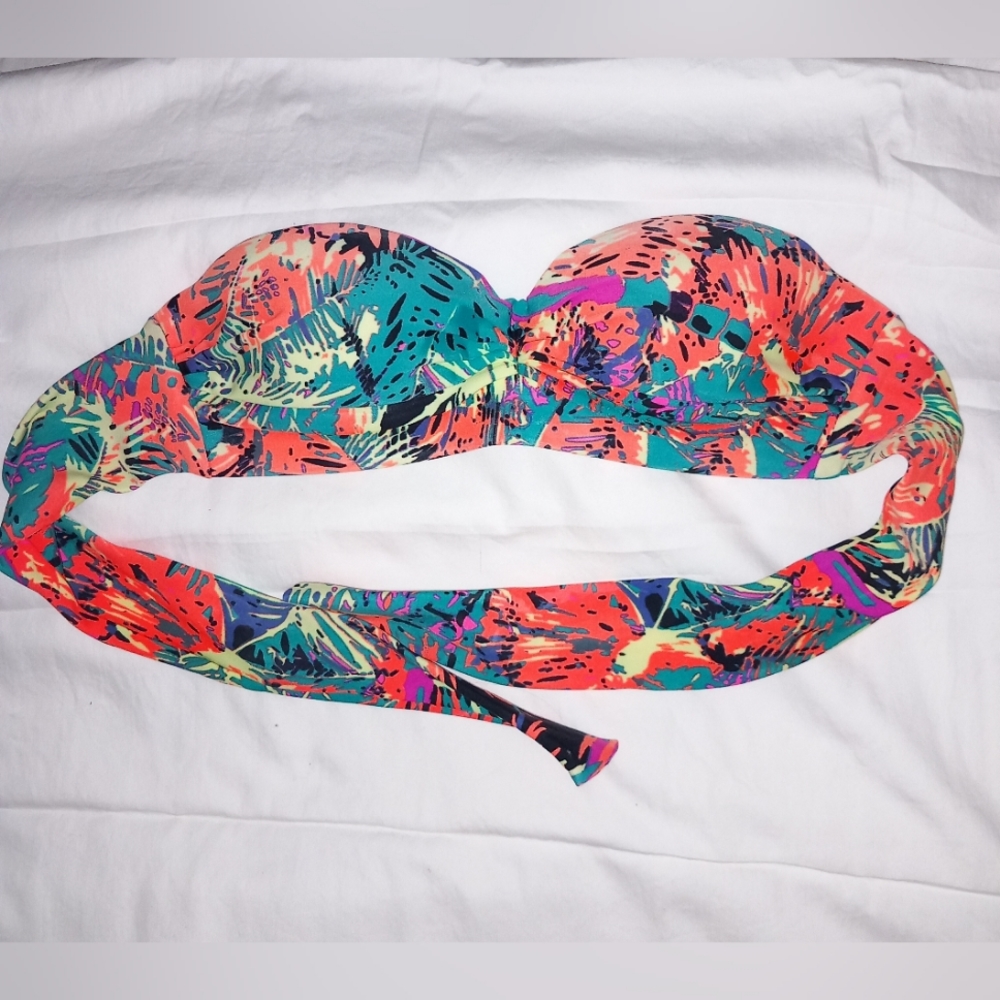 Strapless bathing suit top.